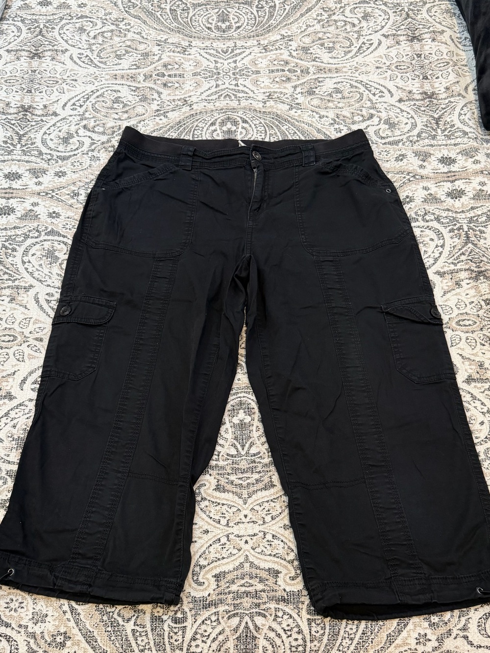 Style & Co. Black Cargo Capris with Button Flap Pockets